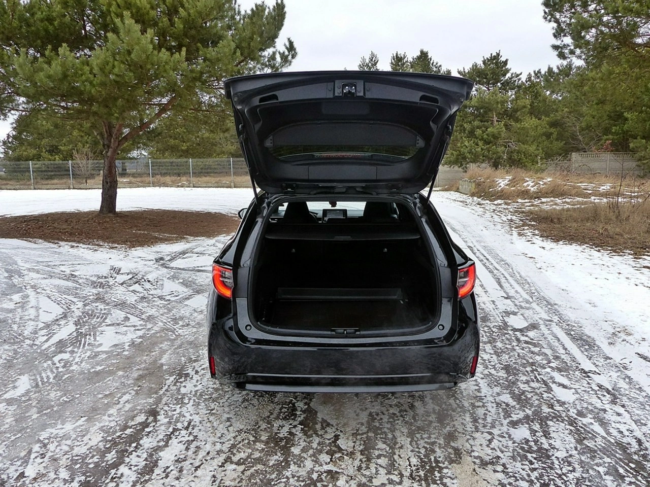 Toyota Corolla - Zdjęcie 8