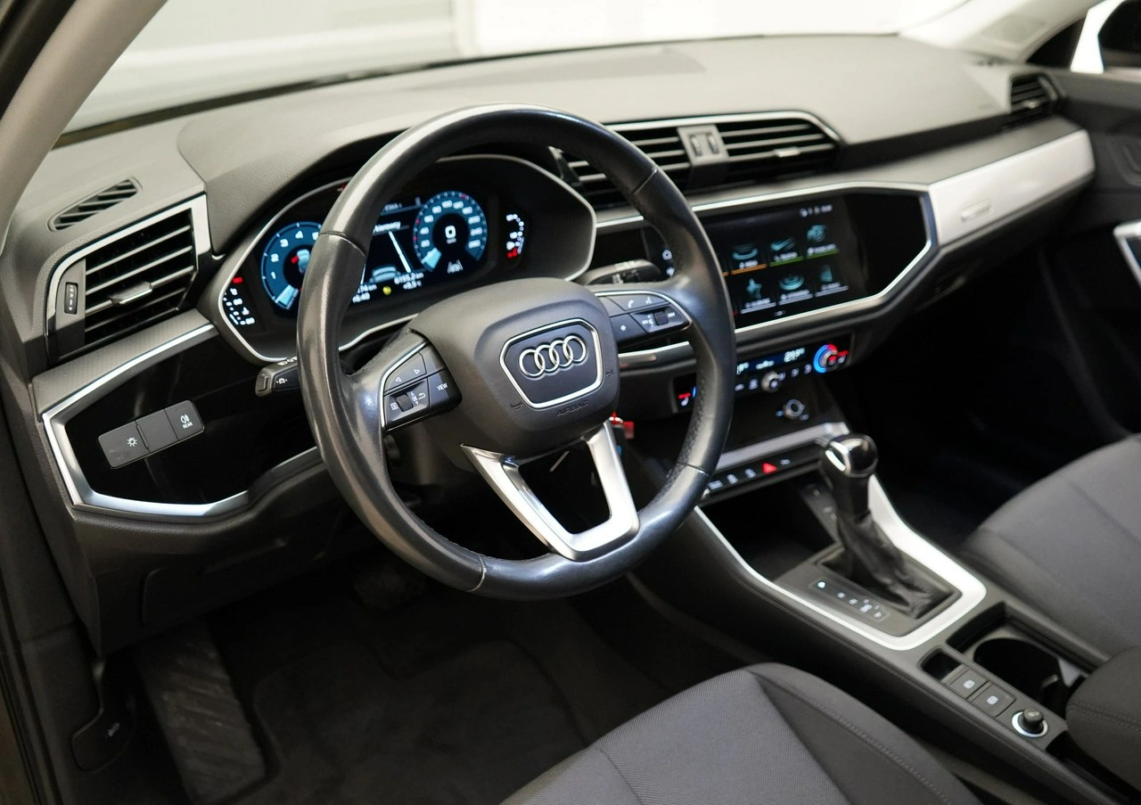 Audi Q3 - Zdjęcie 13