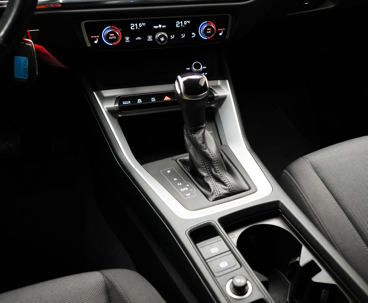 Audi Q3 - Zdjęcie 23