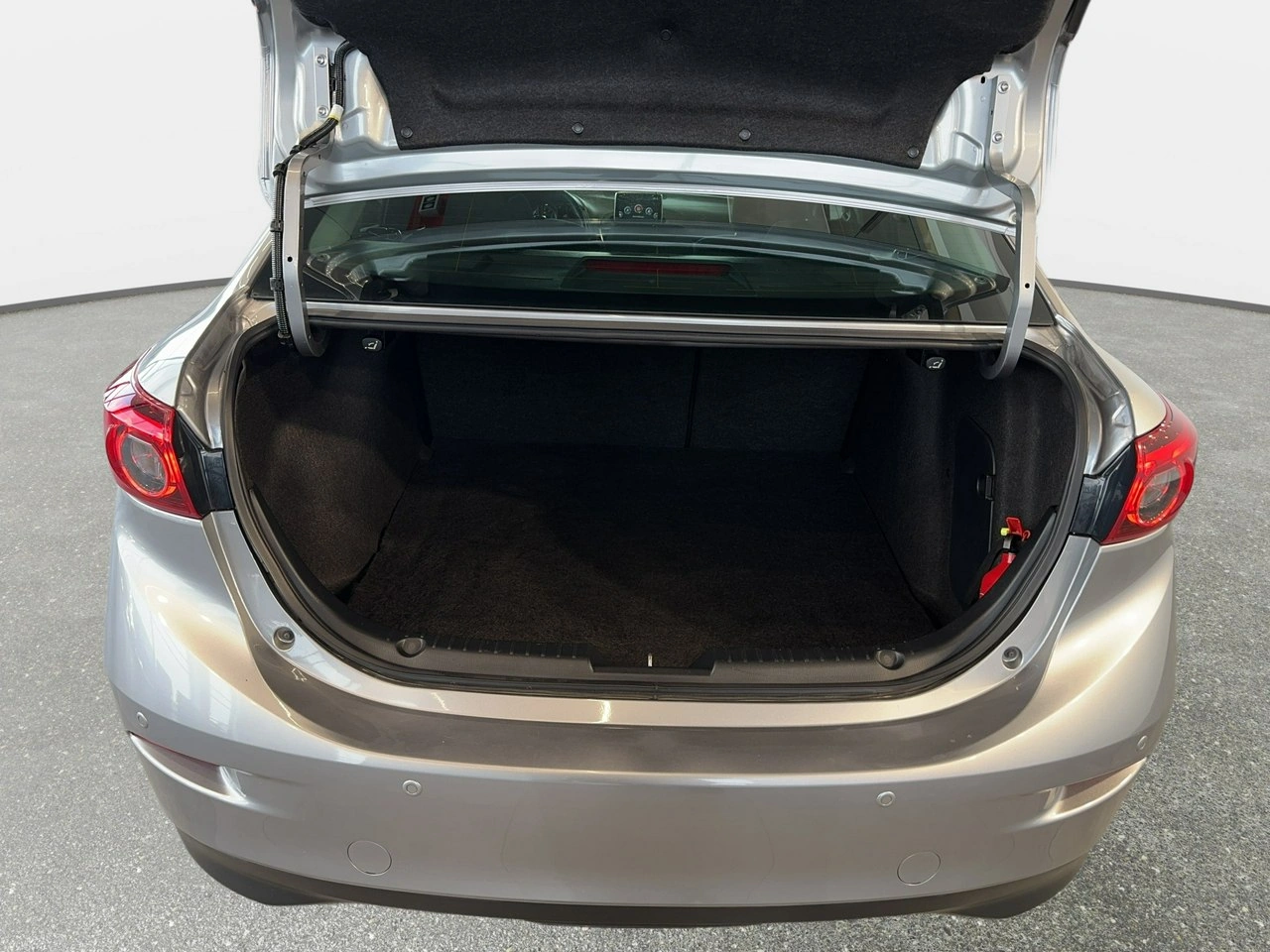 Mazda 3 - Zdjęcie 13