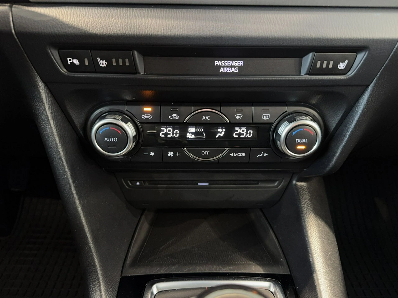 Mazda 3 - Zdjęcie 23