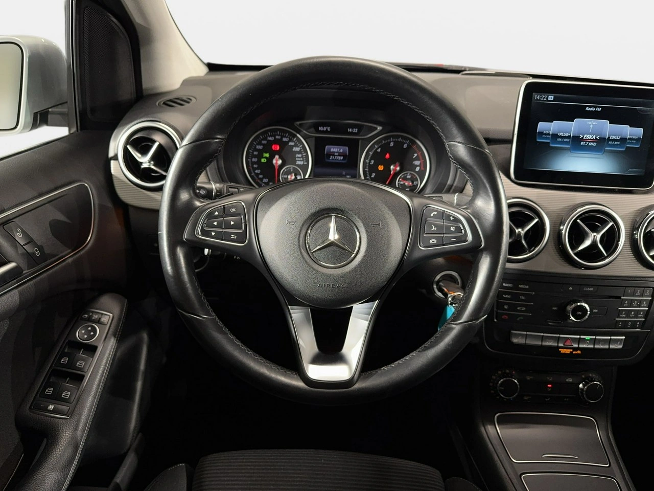 Mercedes B 180 - Zdjęcie 13