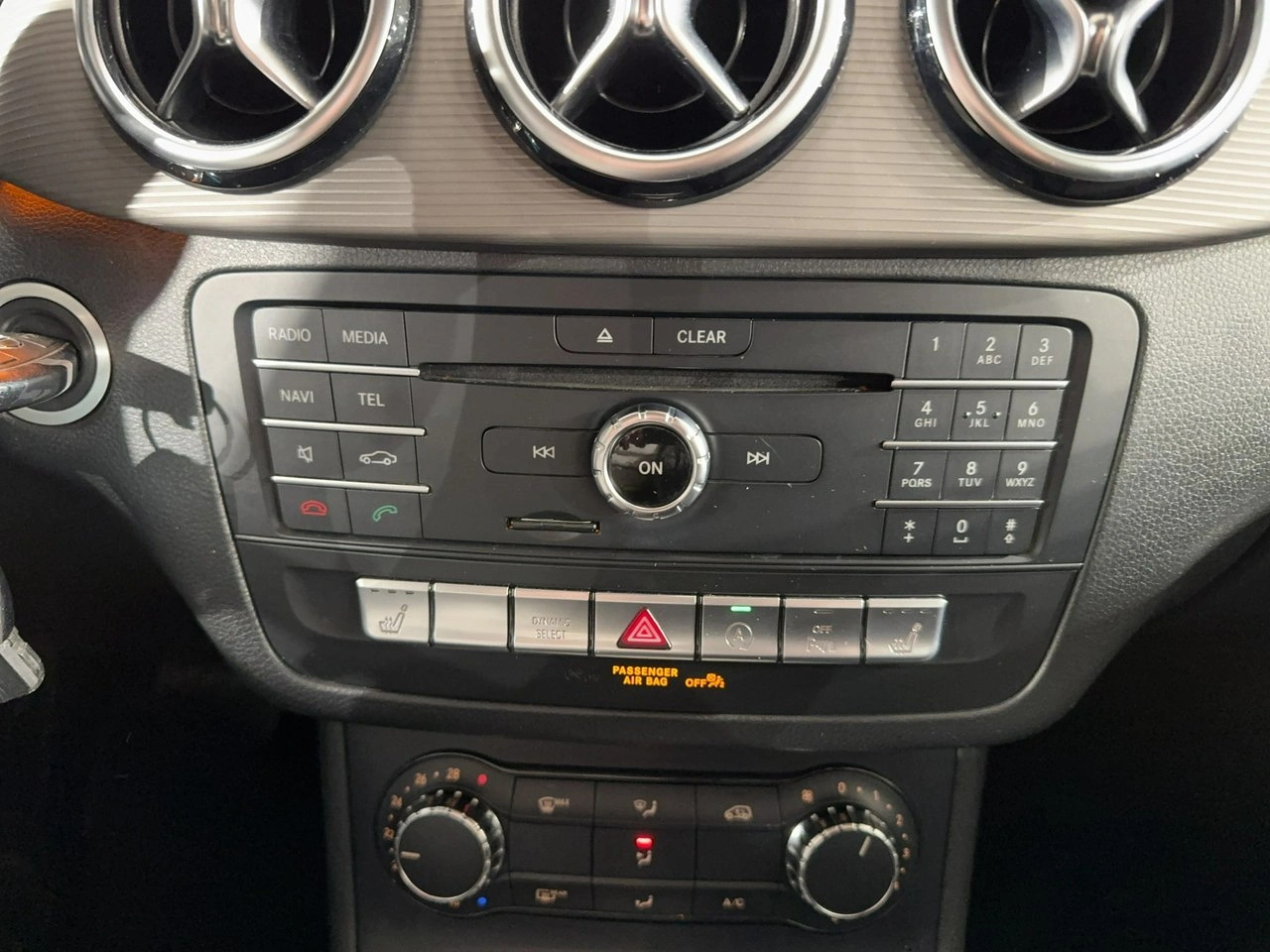 Mercedes B 180 - Zdjęcie 23