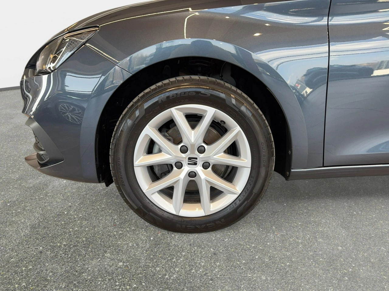 Seat Leon Sportstourer - Zdjęcie 9