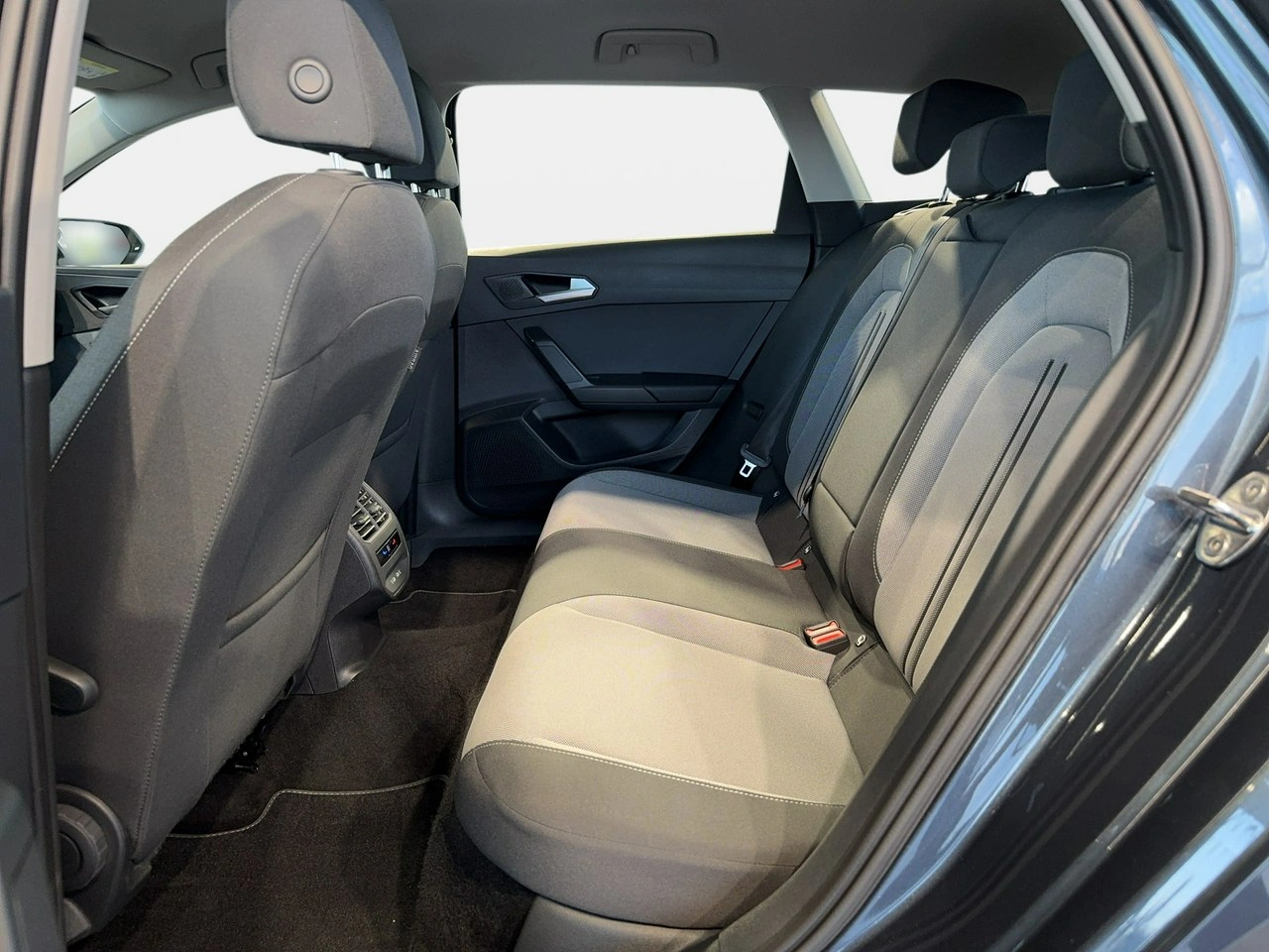 Seat Leon Sportstourer - Zdjęcie 12