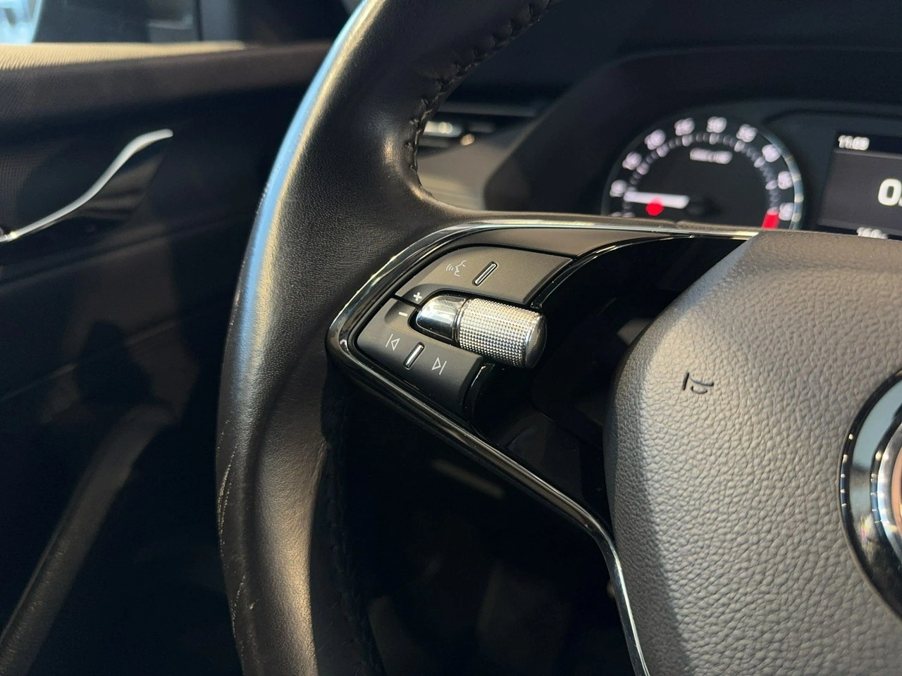 Skoda Octavia - Zdjęcie 17