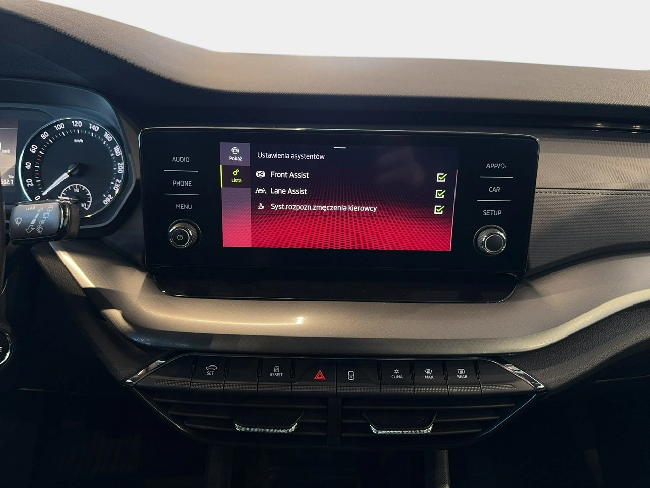 Skoda Octavia - Zdjęcie 24