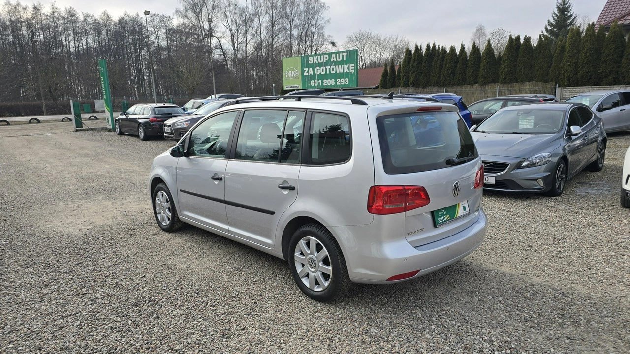 Volkswagen Touran - Zdjęcie 1