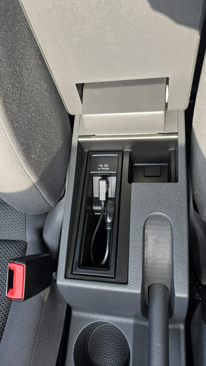 Volkswagen Touran - Zdjęcie 23