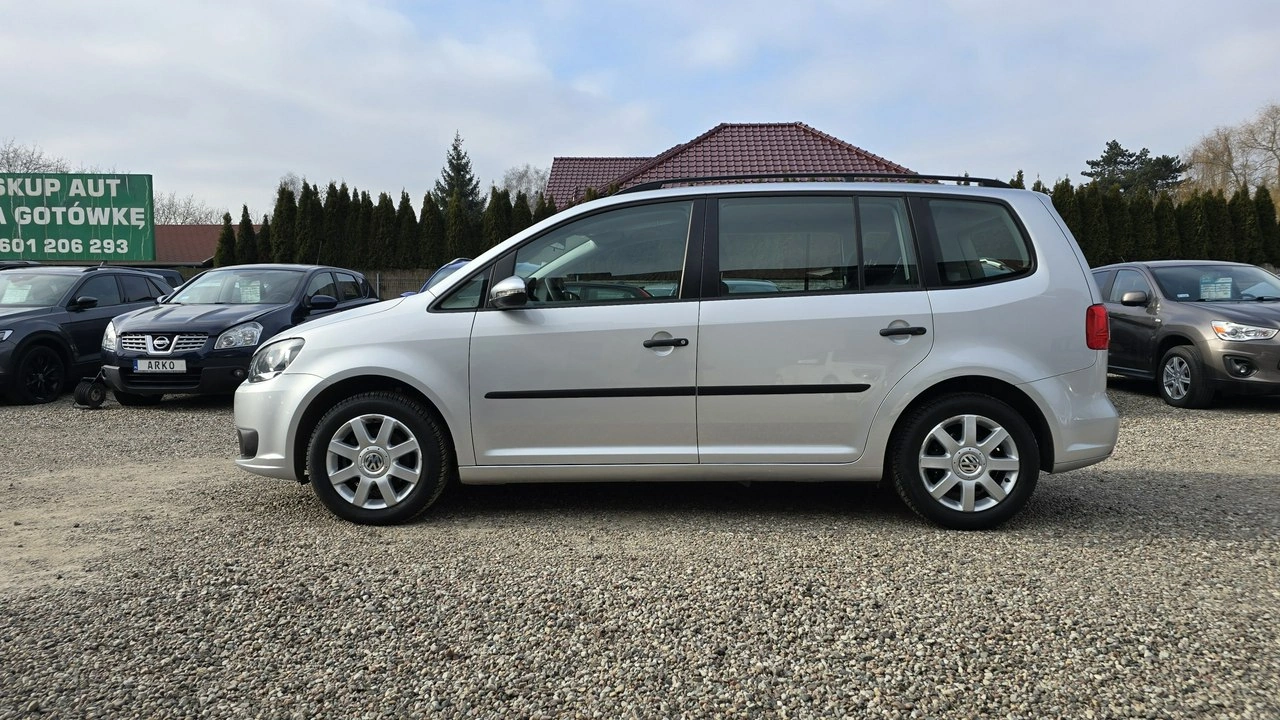 Volkswagen Touran - Zdjęcie 4