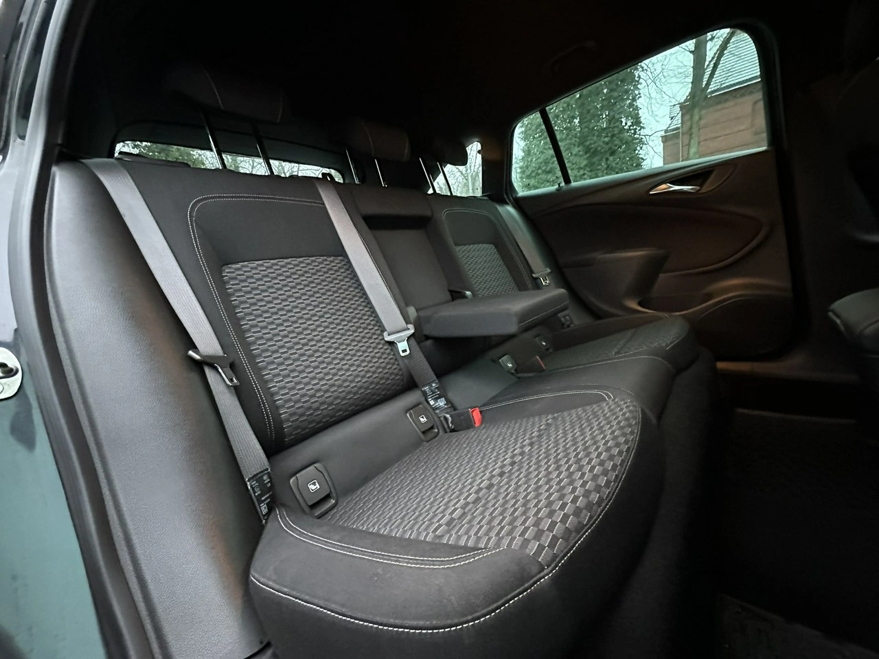 Opel Astra - Zdjęcie 9