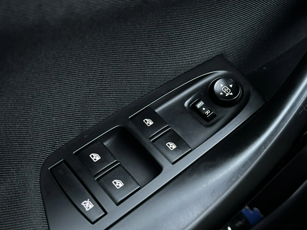 Opel Astra - Zdjęcie 32