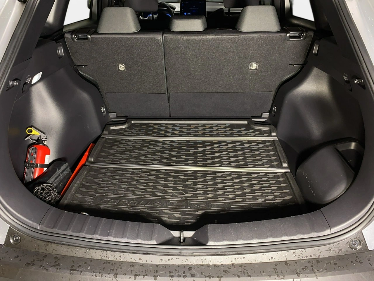 Toyota Corolla Cross - Zdjęcie 14