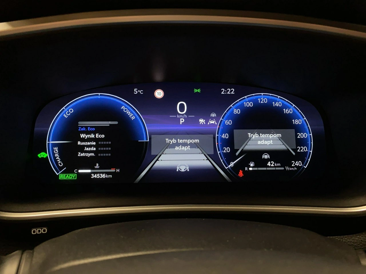 Toyota Corolla Cross - Zdjęcie 20