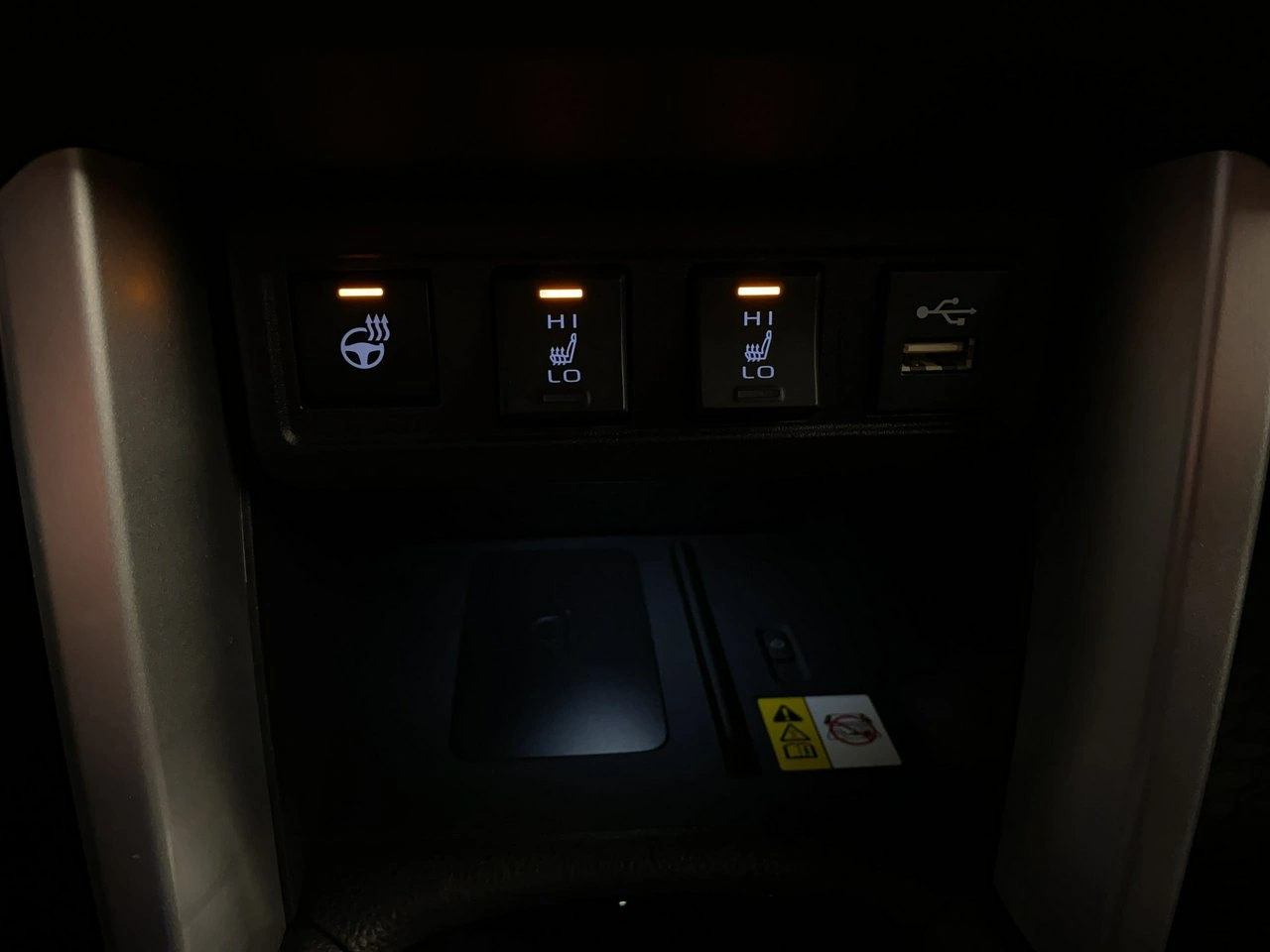 Toyota Corolla Cross - Zdjęcie 22