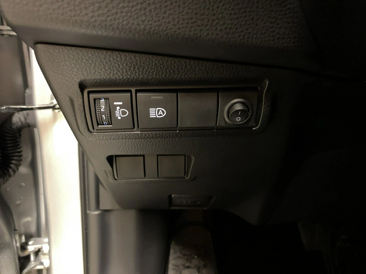 Toyota Corolla Cross - Zdjęcie 27