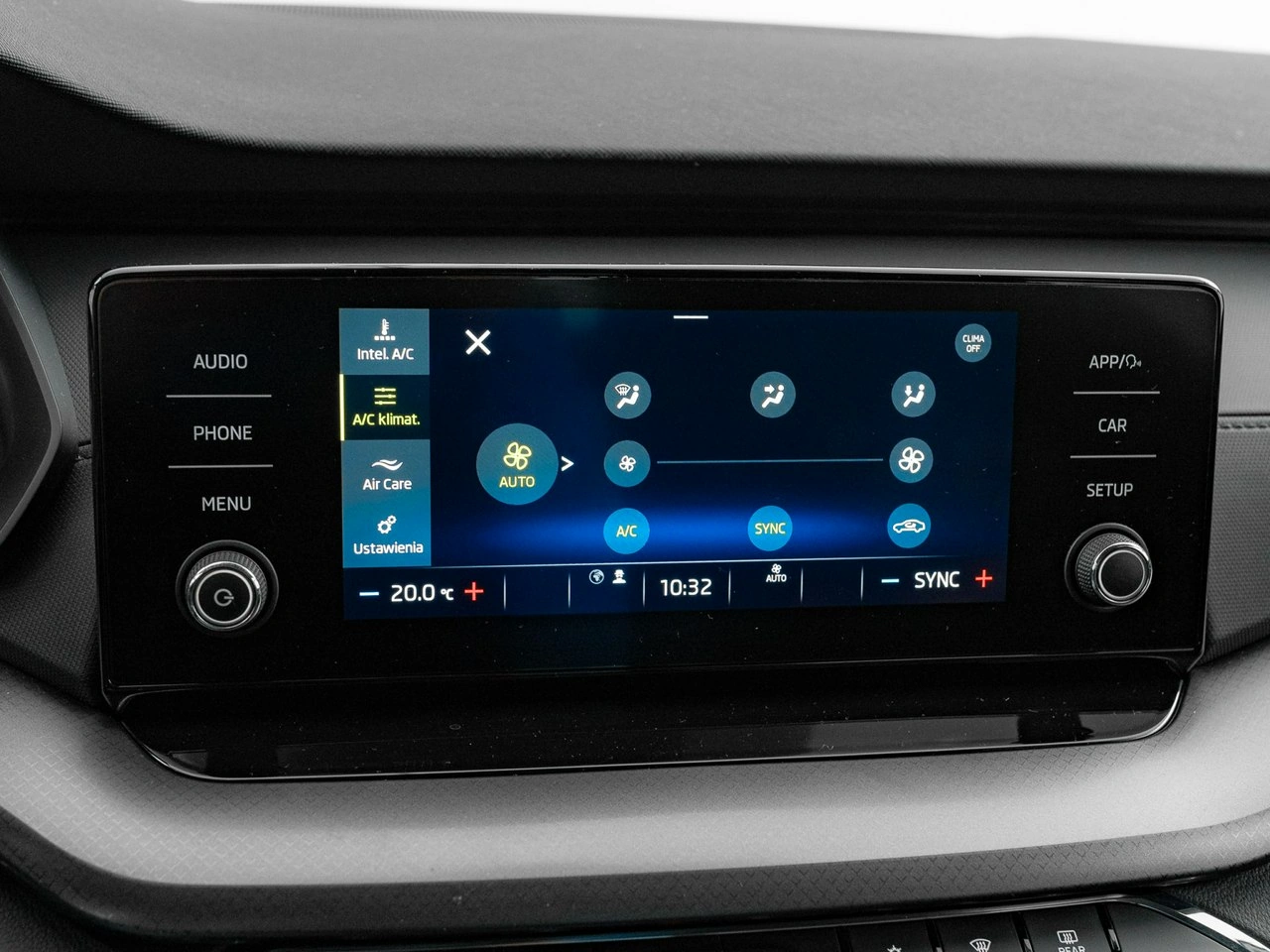 Skoda Octavia - Zdjęcie 19