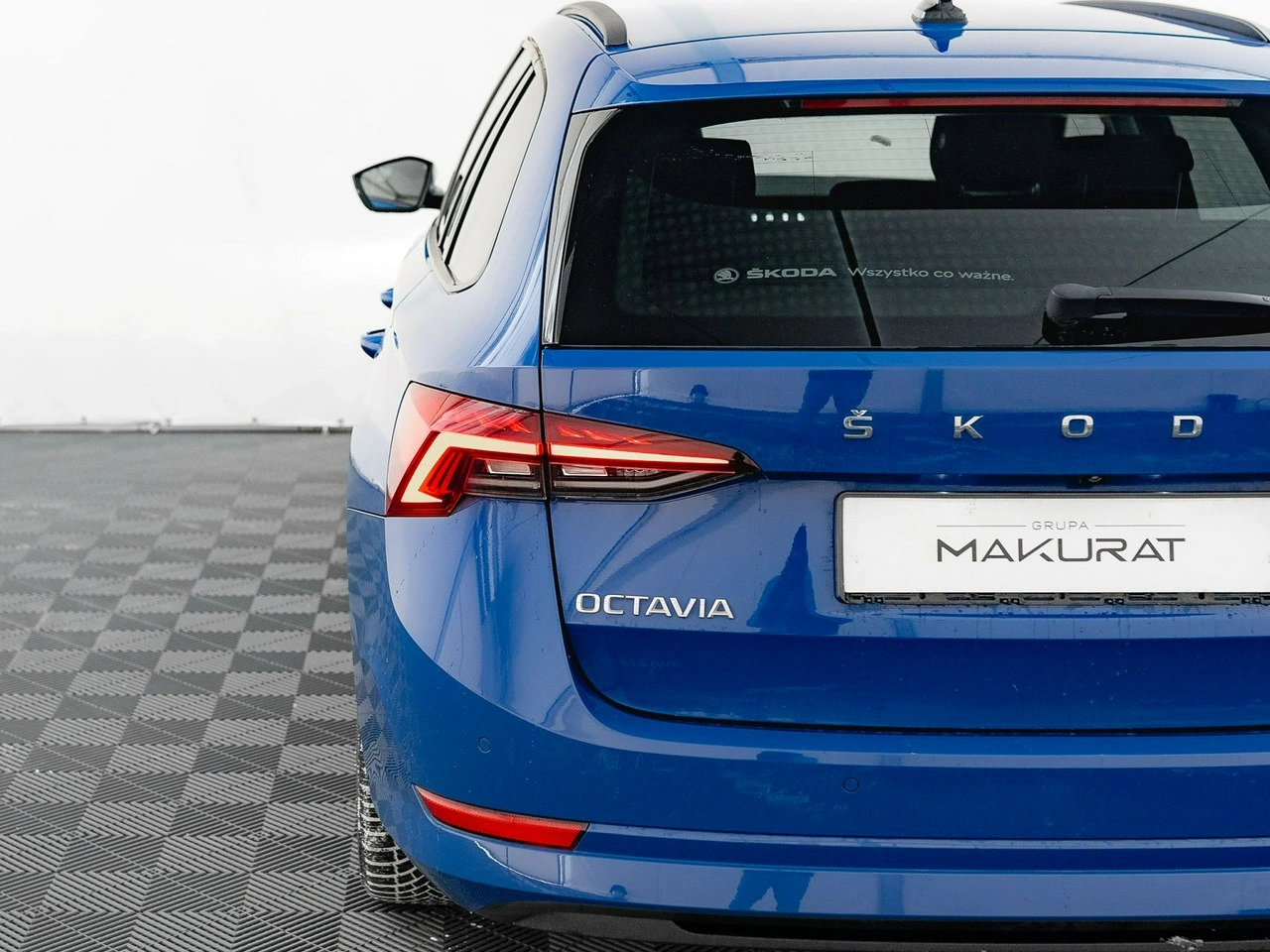 Skoda Octavia - Zdjęcie 8