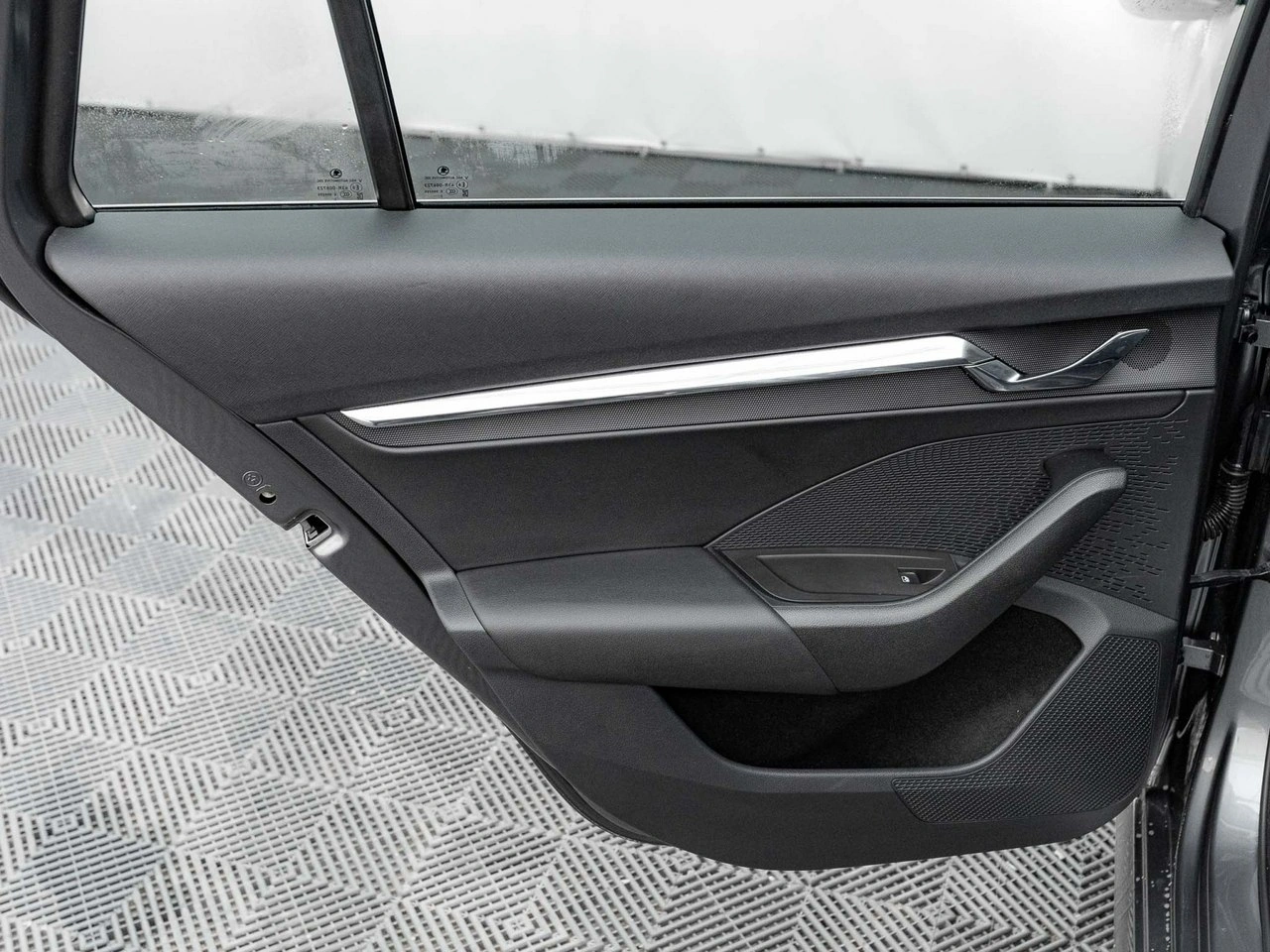 Skoda Octavia - Zdjęcie 21