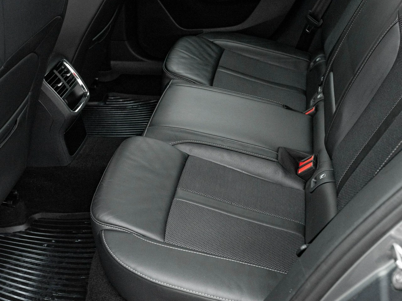 Skoda Octavia - Zdjęcie 23