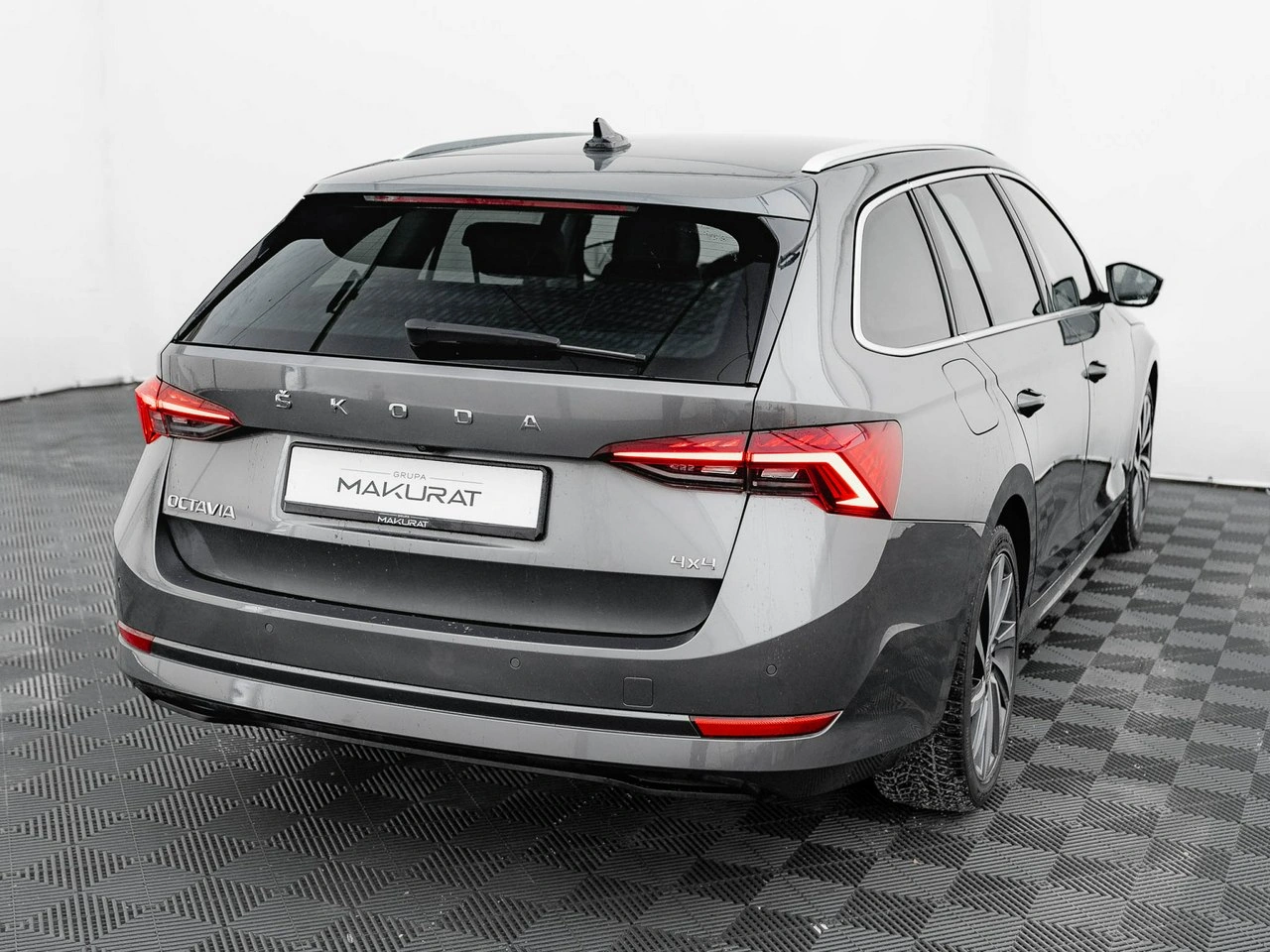 Skoda Octavia - Zdjęcie 4