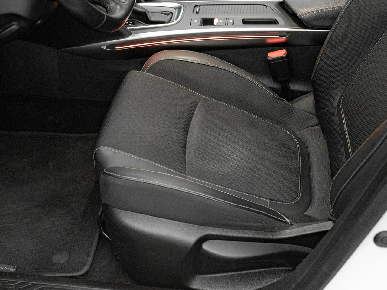 Renault Megane - Zdjęcie 9