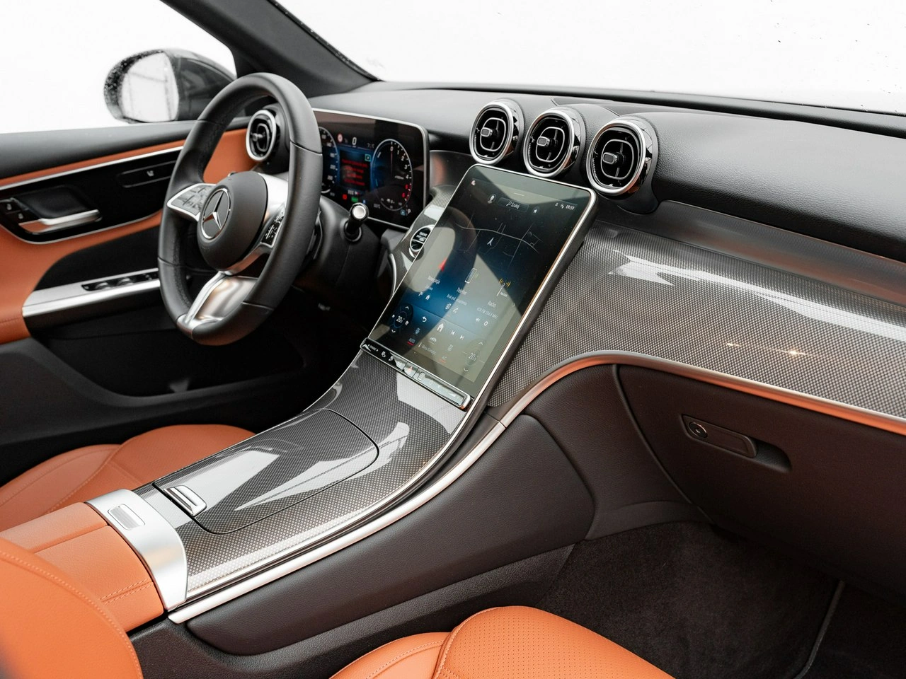 Mercedes GLC 300 - Zdjęcie 27