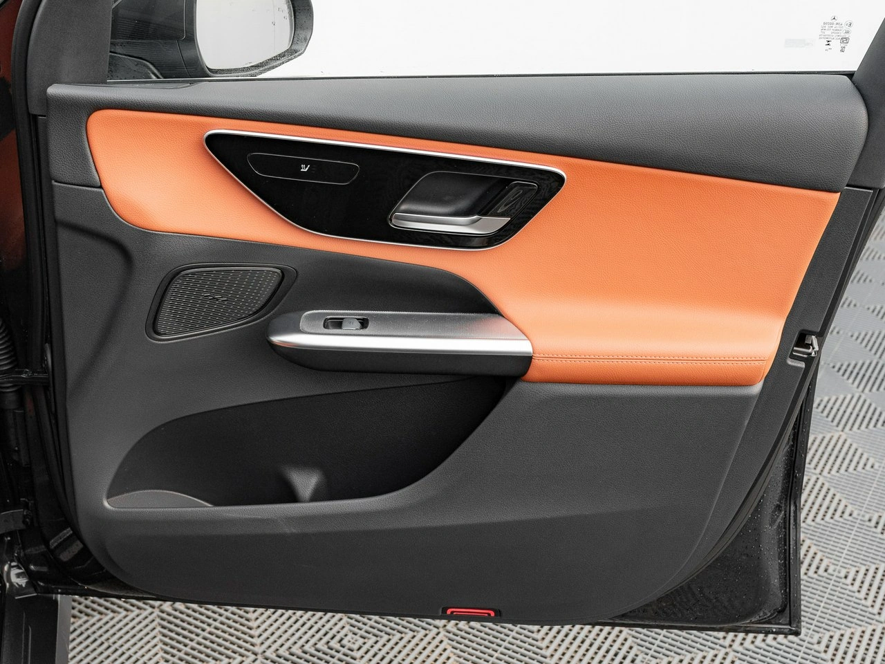 Mercedes GLC 300 - Zdjęcie 24