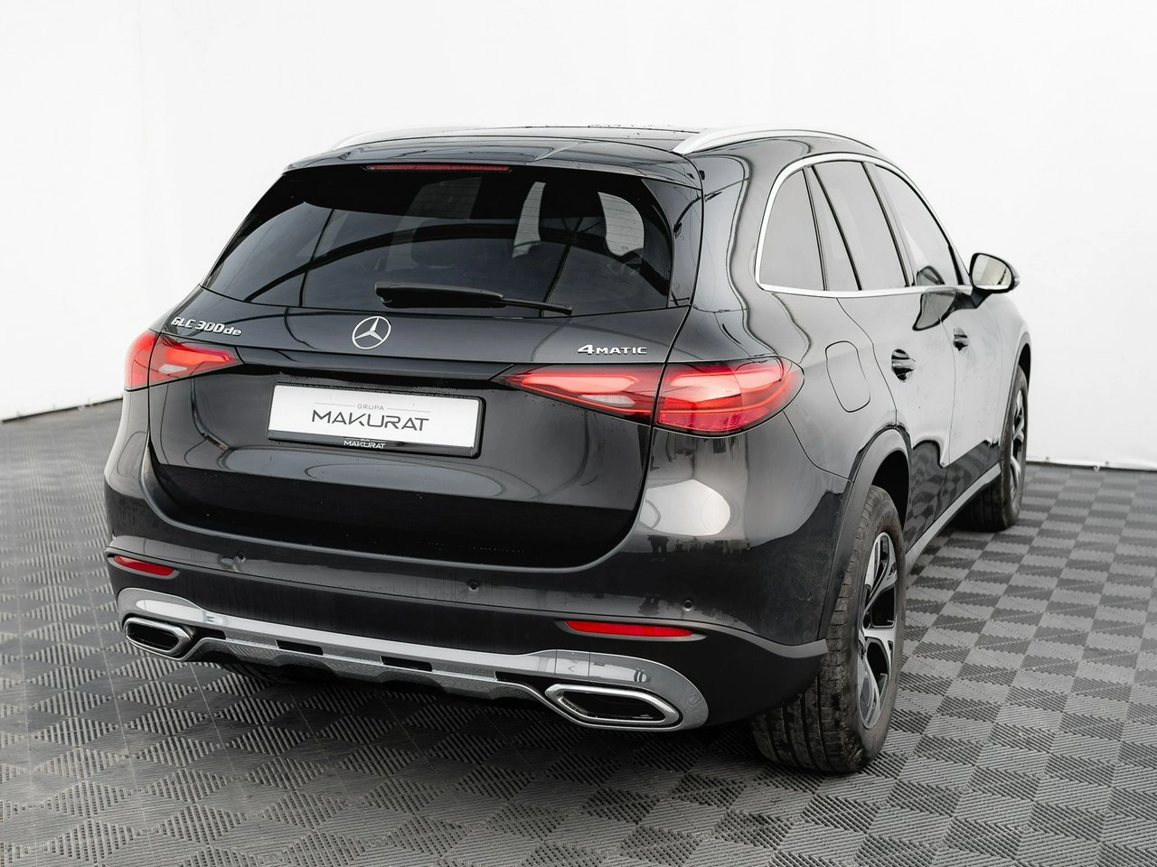 Mercedes GLC 300 - Zdjęcie 4