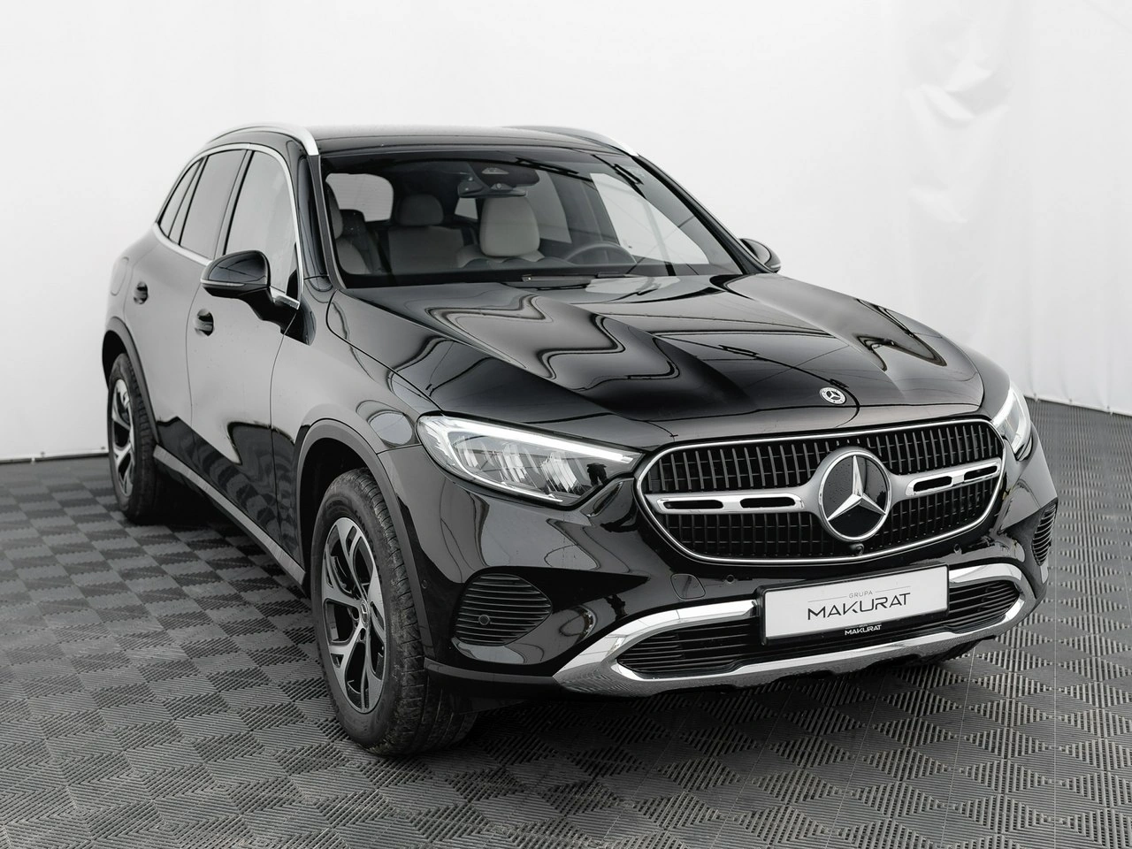Mercedes GLC 300 - Zdjęcie 2