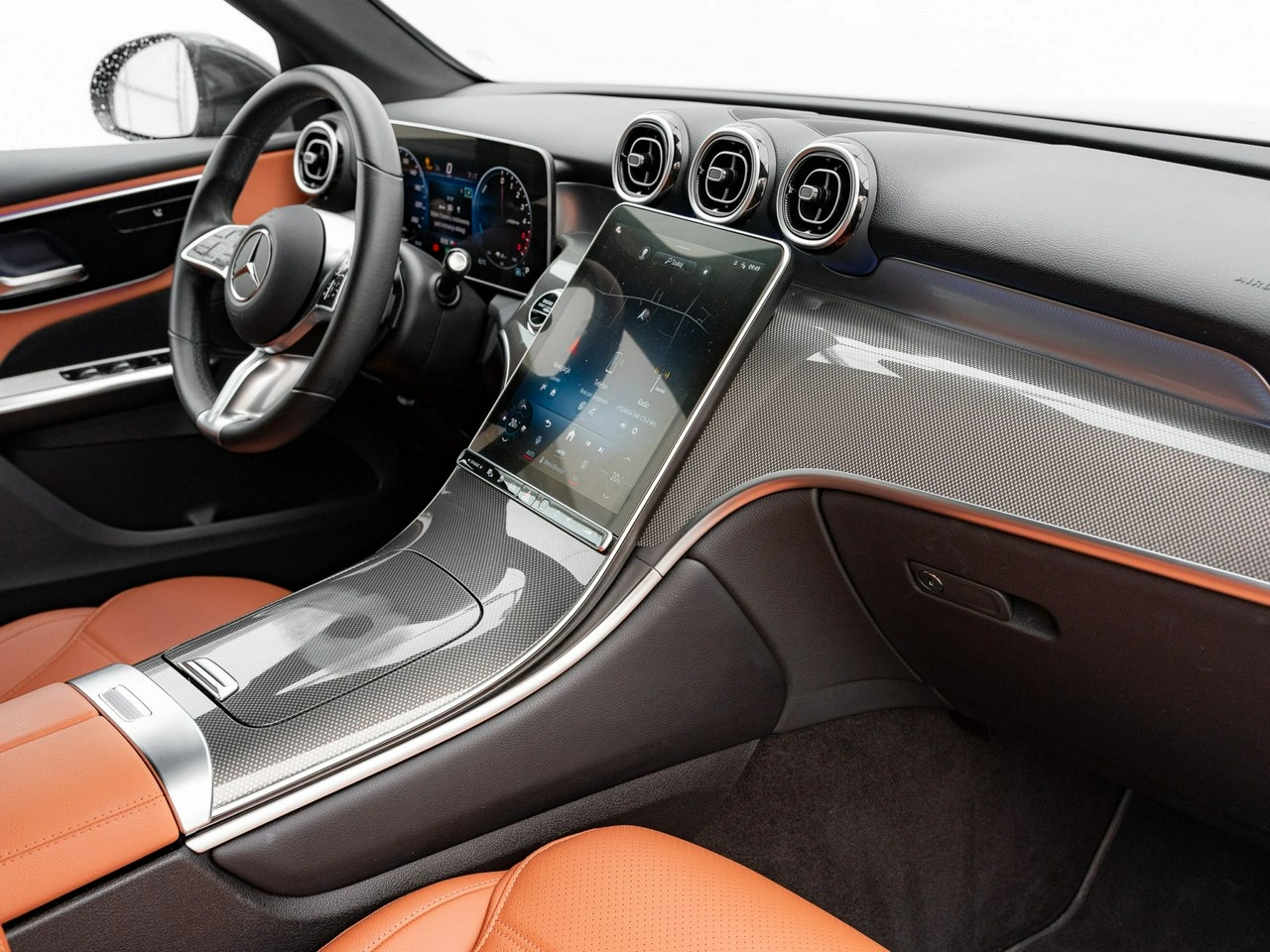 Mercedes GLC 300 - Zdjęcie 25