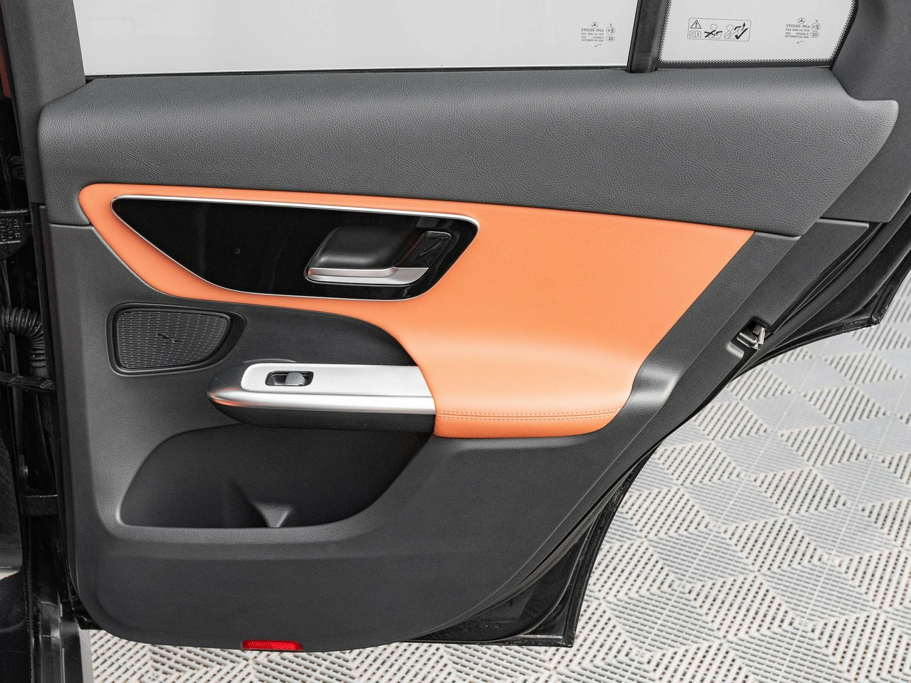 Mercedes GLC 300 - Zdjęcie 23