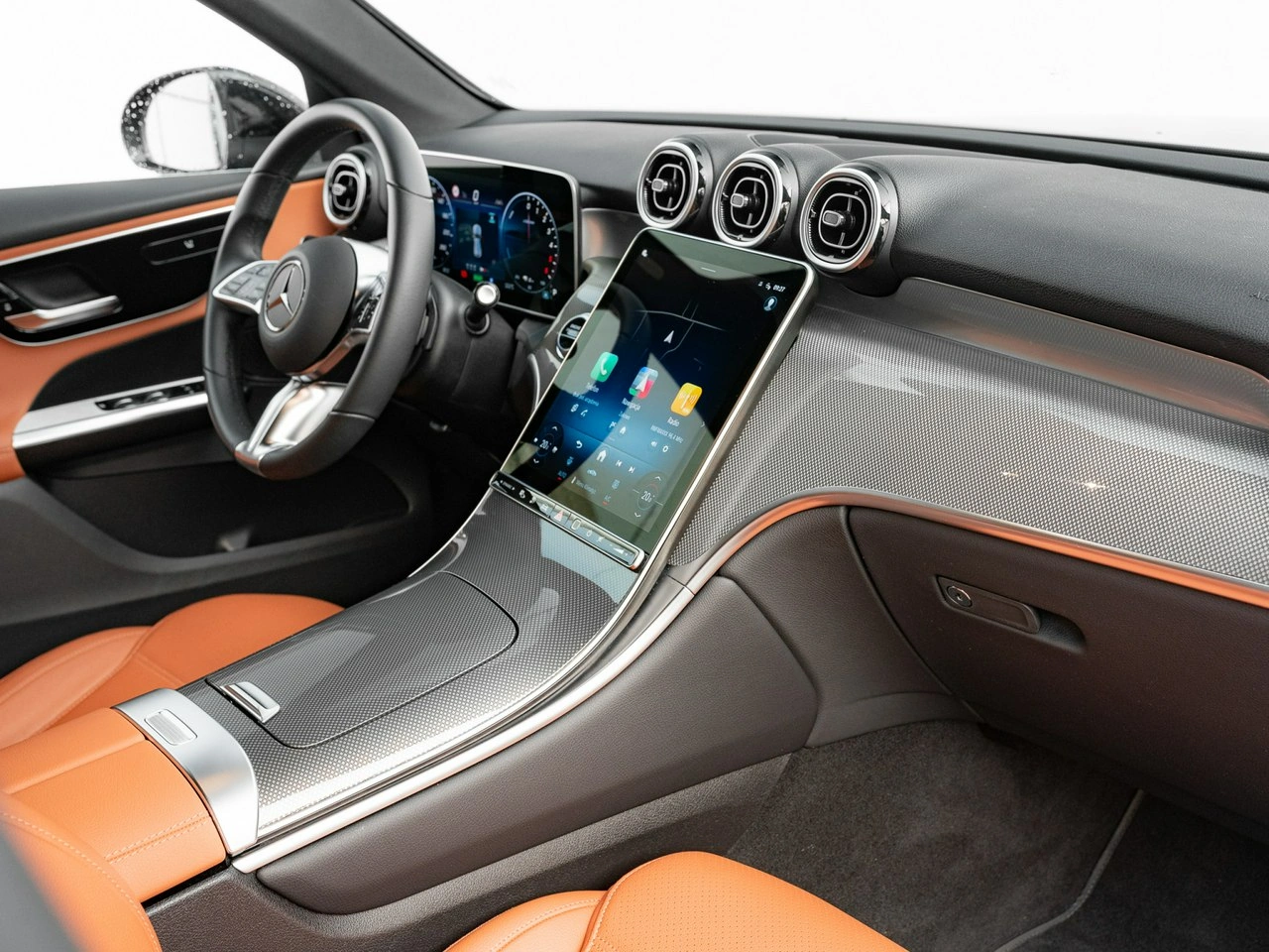 Mercedes GLC 300 - Zdjęcie 28