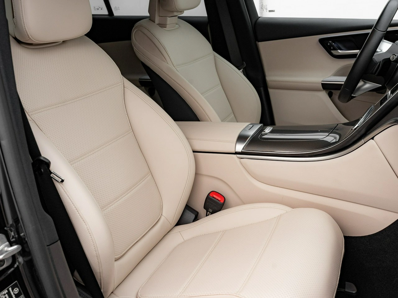 Mercedes GLC 300 - Zdjęcie 27