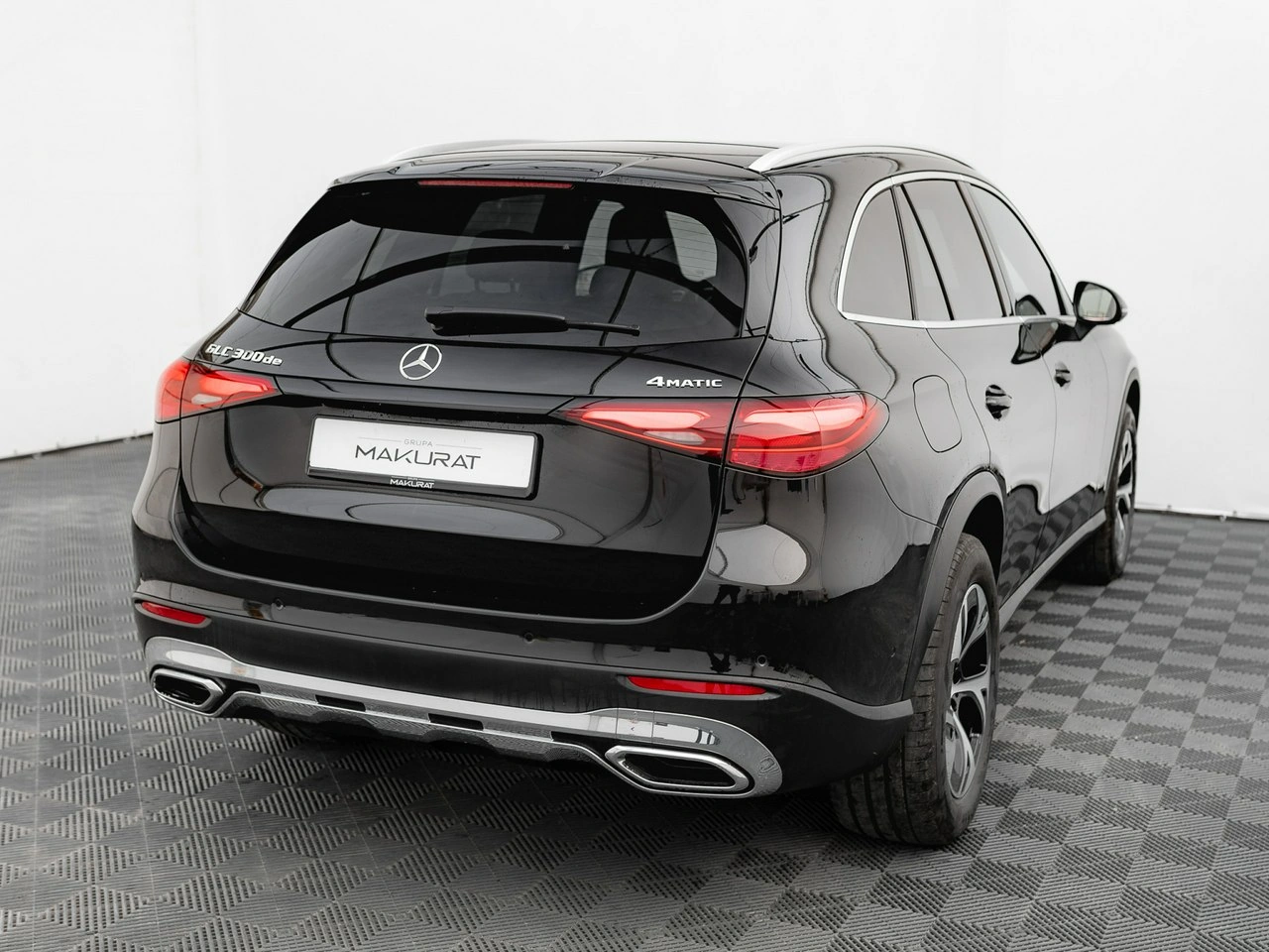 Mercedes GLC 300 - Zdjęcie 4