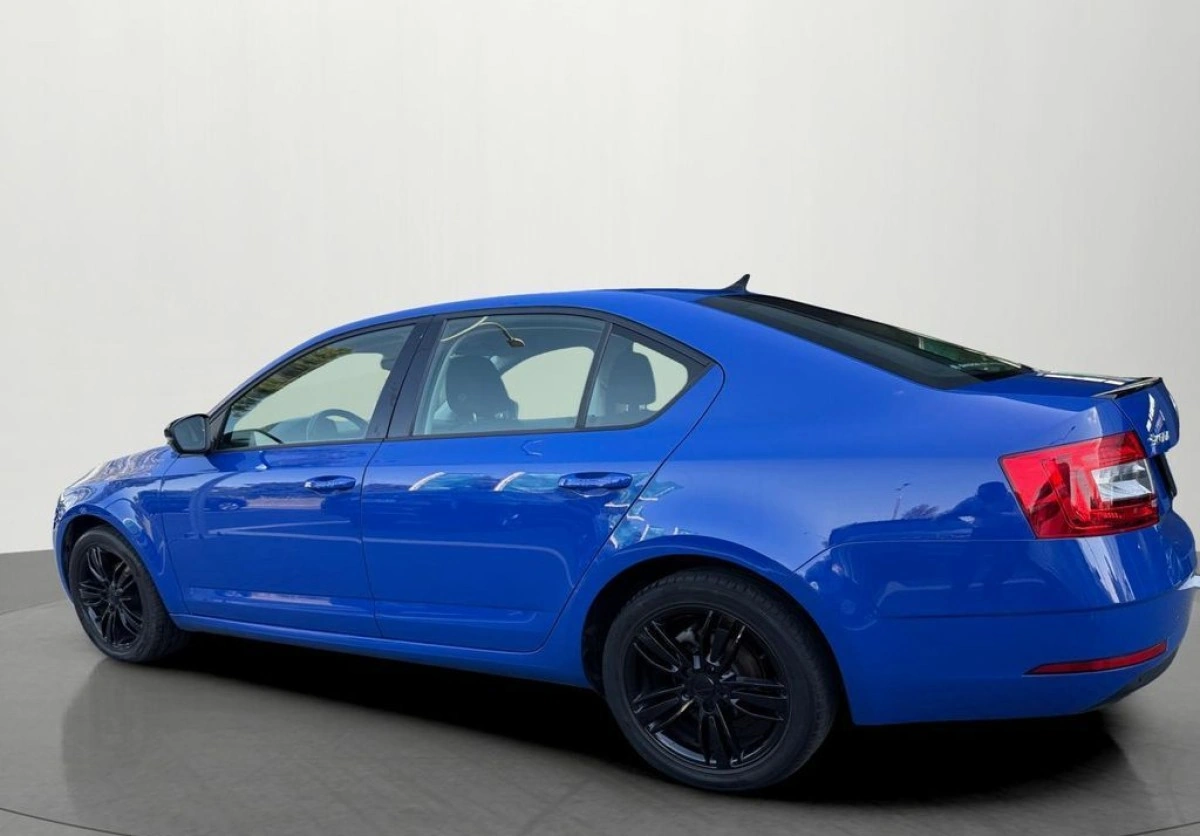 Skoda Octavia - Zdjęcie 6