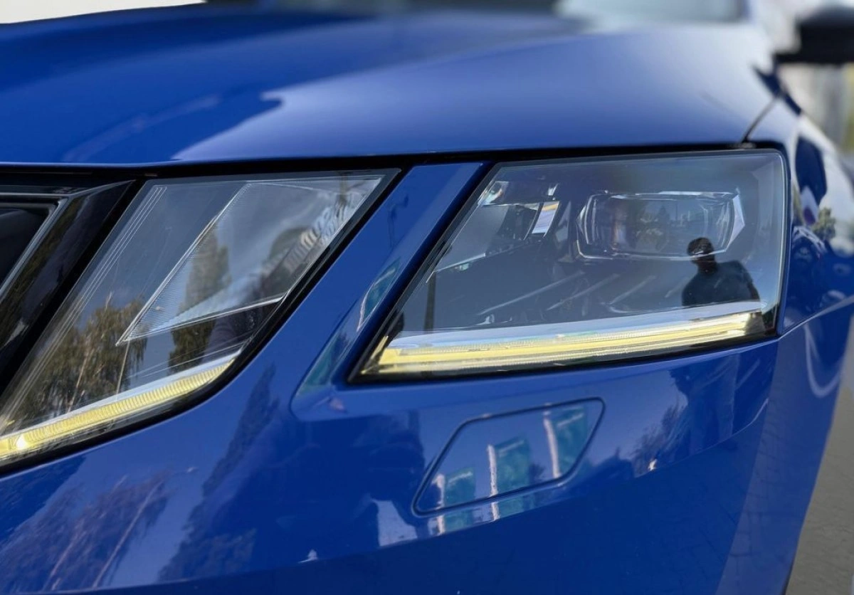 Skoda Octavia - Zdjęcie 8