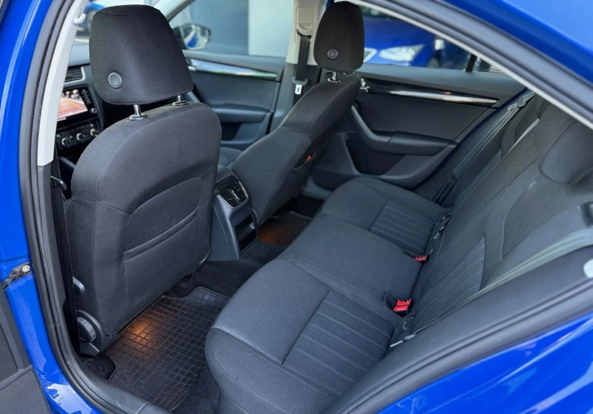 Skoda Octavia - Zdjęcie 20