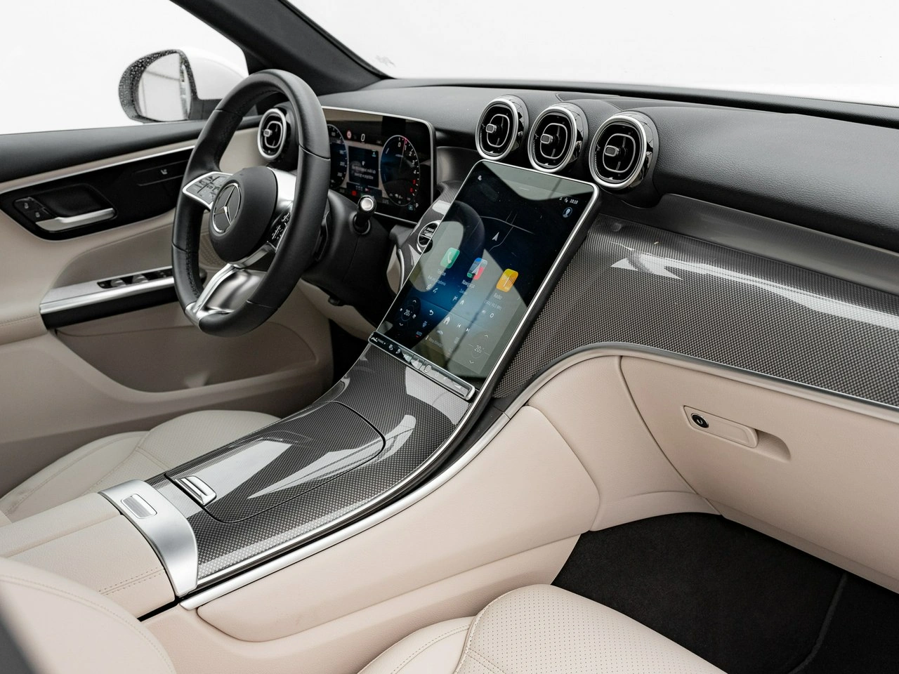 Mercedes GLC 300 - Zdjęcie 27