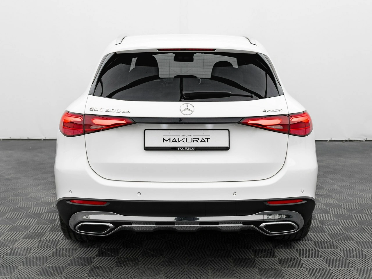 Mercedes GLC 300 - Zdjęcie 8