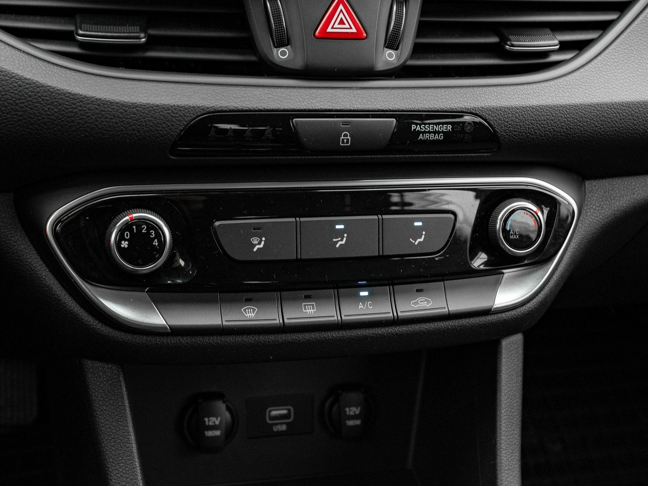 Hyundai i30 - Zdjęcie 15