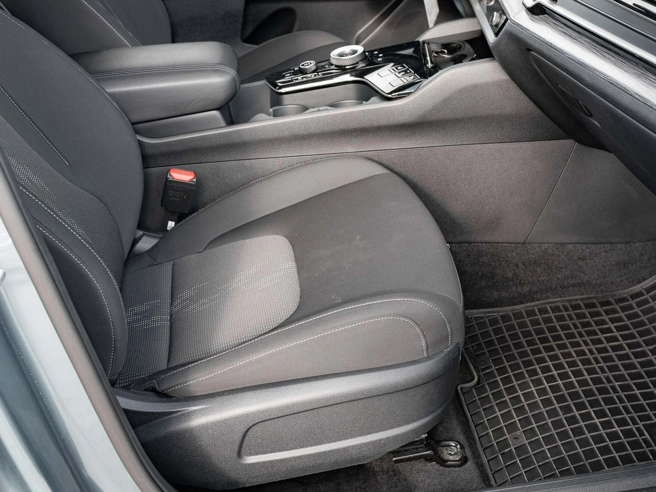 Kia Sportage - Zdjęcie 28