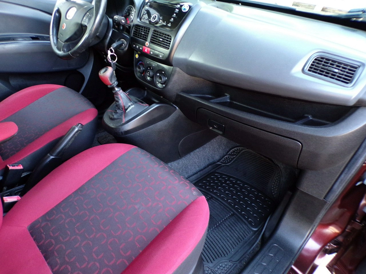 Fiat Doblo - Zdjęcie 22