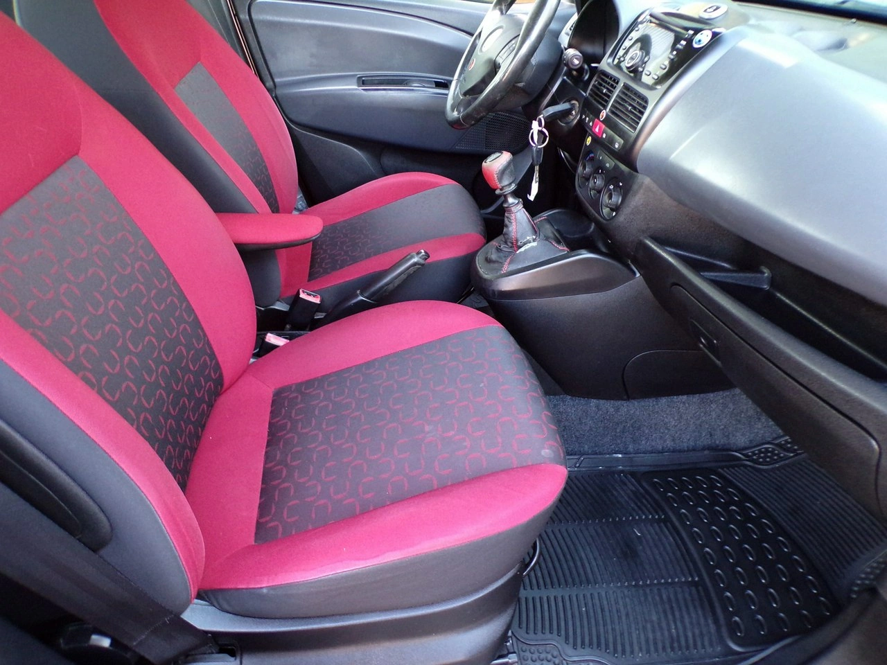 Fiat Doblo - Zdjęcie 23