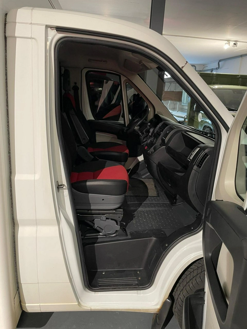 Fiat Ducato - Zdjęcie 10