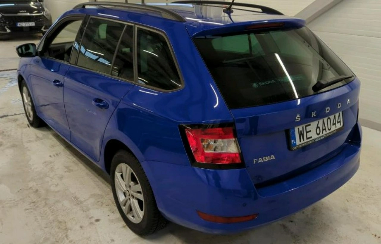 Skoda Fabia - Zdjęcie 2