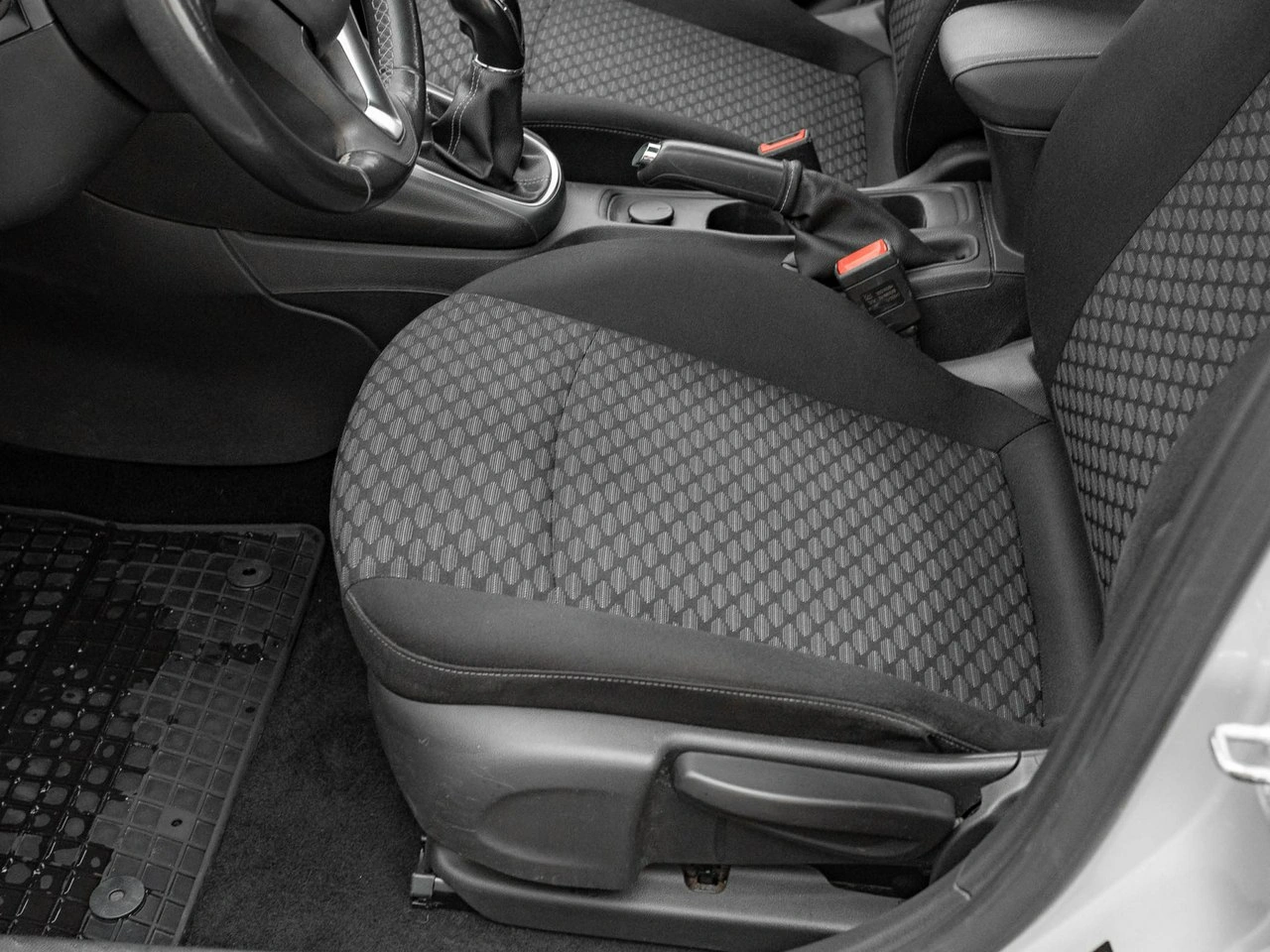 Opel Astra - Zdjęcie 9