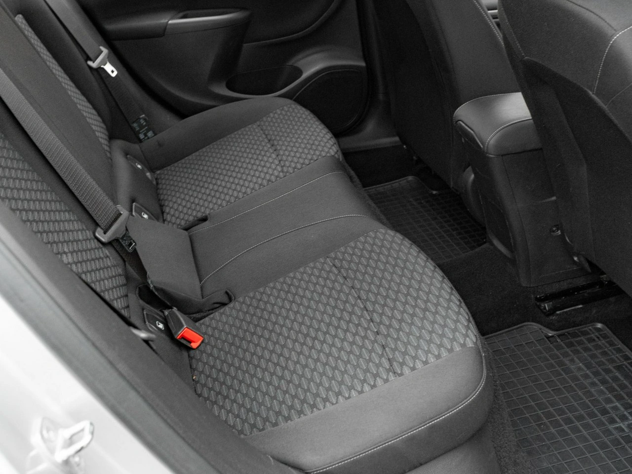 Opel Astra - Zdjęcie 24