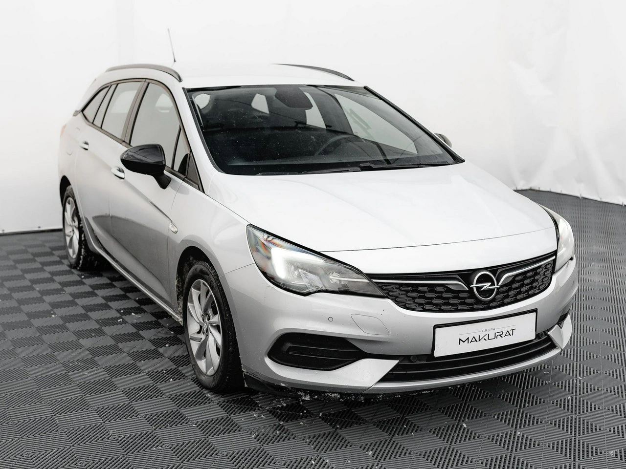 Opel Astra - Zdjęcie 2