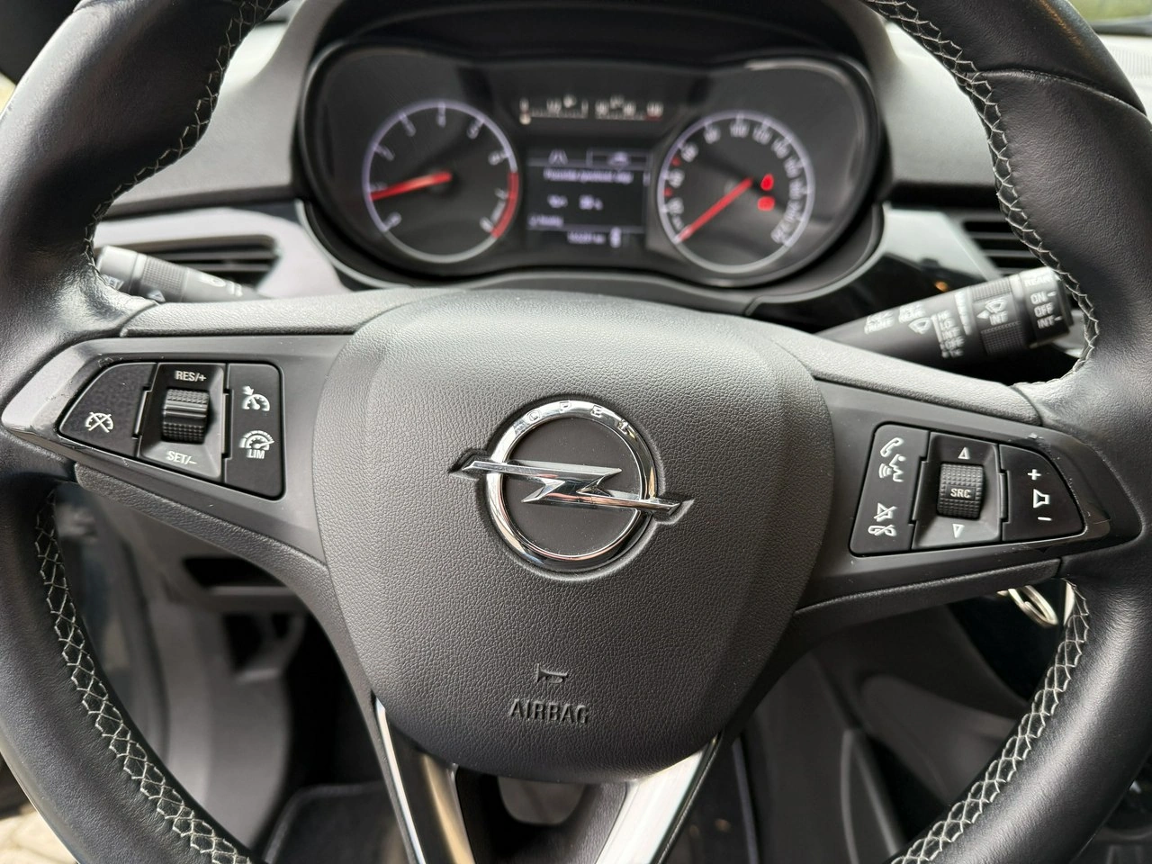 Opel Corsa - Zdjęcie 16